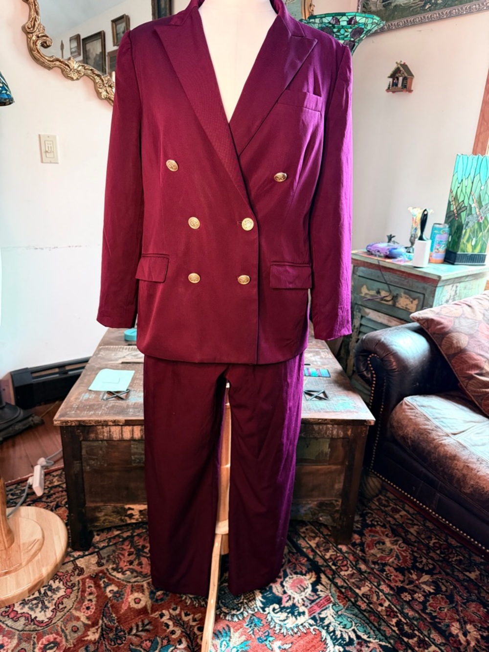 Double-Breasted Plum Women's Suit Blazer and Trousers in lightweight wool